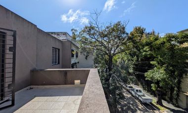 CASA VENTA VICENTE LOPEZ 4 AMBIENTES COCHERA APT CREDITO
