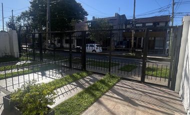 duplex 3 amb, con doble cochera