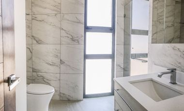 Condos de lujo frente al mar