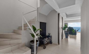 Penthouse de lujo en venta con vista al mar en Puerto Vallarta