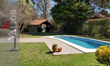 Country Club Mapuche, Casa 4 Dormitorios + Dep. de servicio, Garage, Parque, Quincho, Piscina!