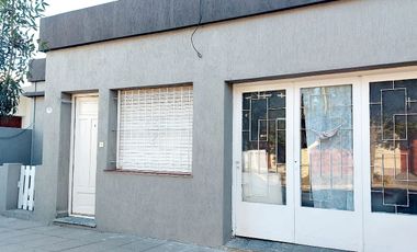 Casa sobre Almirante Brown - Santa Rosa - La Pampa