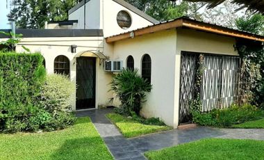 Casa en alquiler - 4 Dormitorios 3 Baños - Cocheras - 1.400Mts2 - Florencio Varela