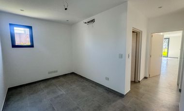 Venta - Casa en Barrio Privado Altos de Campo Grande / Pilar