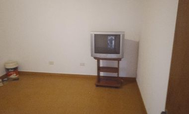 Casas en venta - 3 Dormitorios 2 Baños - 350Mts2 - San Carlos