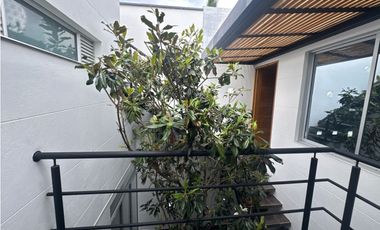SE VENDE CASA EN LA CEJA UNIDAD CERRADA 389 m2 MUY GRANDE TURCO 2 parq