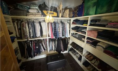 SE VENDE CASA EN LA CEJA UNIDAD CERRADA 389 m2 MUY GRANDE TURCO 2 parq