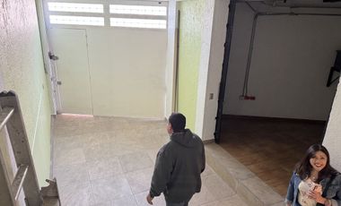 EXCELENTE EDIFICIO CON OFICINAS EN RENTA EN ATIZAPAN