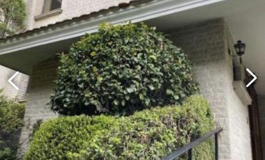 CASA EN VENTA EN BOSQUES DE LAD LOMAS!!