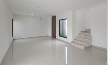 Casas en venta en el Conkal Mérida 2 plantas y recamara en planta baja