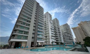 Se arrienda ApartaSuite en edificio Süi Loft, Bello Horizonte, Sta Mta