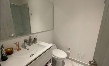 Se arrienda ApartaSuite en edificio Süi Loft, Bello Horizonte, Sta Mta