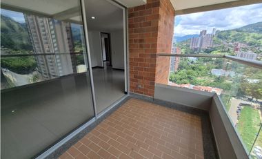 Vendo apartamento en Sabaneta, piso alto, unidad completa.