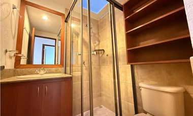 En arriendo casa loma del chocho