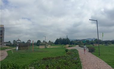 Vendo apartamento en cajica en conjunto cerrado vista exterior.