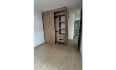 Vendo apartamento en cajica en conjunto cerrado vista exterior.