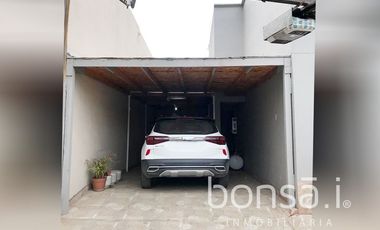 Casa en RENTA amueblada y equipada, ubicada en Villa Bonita