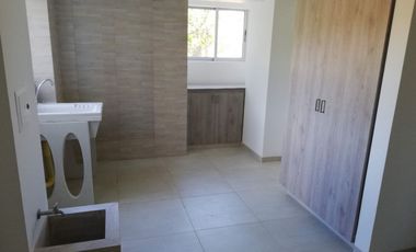 RENTA CASA CONJUNTO CERRADO PINARES
