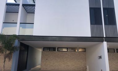 YAAX BEH TOWNHOUSES EN VENTA EN CONKAL 3 RECAMARAS