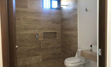 YAAX BEH TOWNHOUSES EN VENTA EN CONKAL 3 RECAMARAS