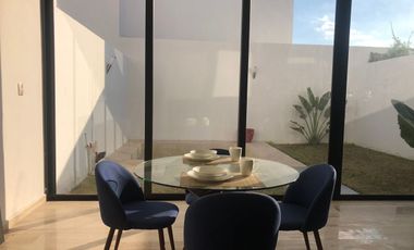 YAAX BEH TOWNHOUSES EN VENTA EN CONKAL 3 RECAMARAS