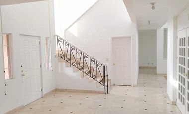 Venta de casa en Los Robles, Lerma Estado de México