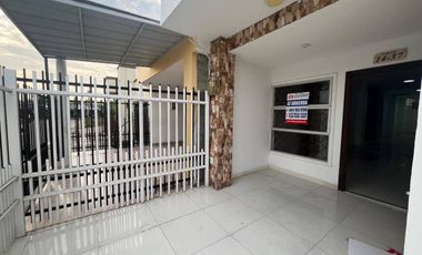 CASA EN ARRIENDO BARRIO  URBINA|9045