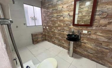 CASA EN ARRIENDO BARRIO  URBINA|9045