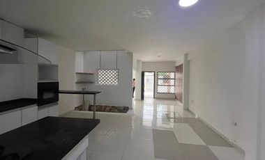 CASA EN ARRIENDO BARRIO  URBINA|9045