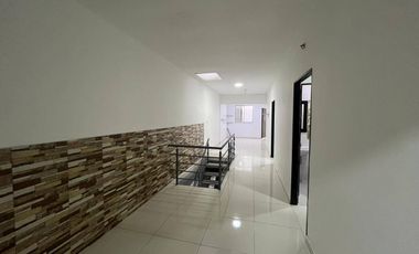 CASA EN ARRIENDO BARRIO  URBINA|9045