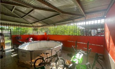 VENTA DE CASA Y APARTAMENTO  EN DAVID.  585 METROS