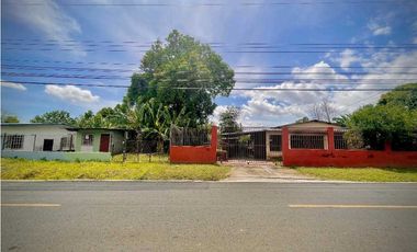 VENTA DE CASA Y APARTAMENTO  EN DAVID.  585 METROS