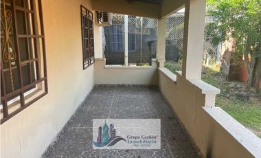 VENTA DE CASA Y APARTAMENTO  EN DAVID.  585 METROS
