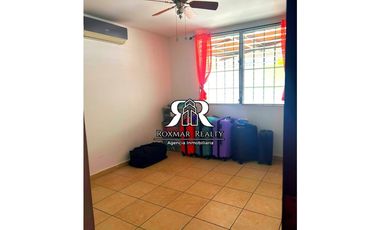 CASA EN VENTA BRISAS DEL GOLF