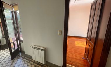 Casa de estilo, inmejorable estado, totalmente reciclada.