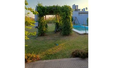Casa de 2 dormitorios con pileta en Bo Privado La Herradura