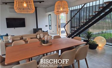 VENTA DE CASA EN BARRIO PRIVADO PIONEROS