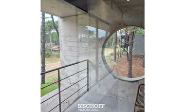 VENTA DE CASA EN BARRIO PRIVADO PIONEROS