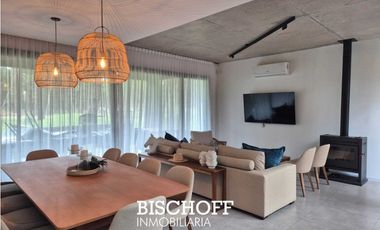 VENTA DE CASA EN BARRIO PRIVADO PIONEROS