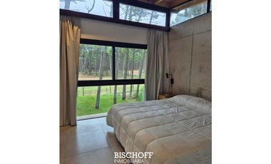 VENTA DE CASA EN BARRIO PRIVADO PIONEROS