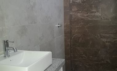 CASA EN VENTA EN SUR DE MANTA