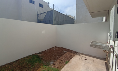 Venta de Casa en fraccionamiento Sandara, San Miguel Zinacantepec