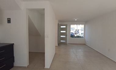 Venta de Casa en fraccionamiento Sandara, San Miguel Zinacantepec