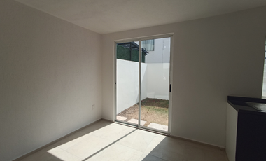 Venta de Casa en fraccionamiento Sandara, San Miguel Zinacantepec