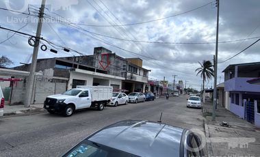 Bodega  en renta ubicada en  Francisco I Madero, Col. Guadalupe Victoria, en Coatzacoalcos, Veracruz.