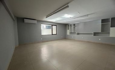 Local con Bodega en Renta Blvd. López Mateos, León, Gto