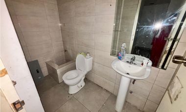 LOCAL COMERCIAL / LOS ANDES MALL  /  175M2 / PLANTA BAJA