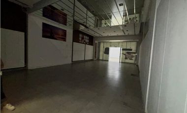 LOCAL COMERCIAL / LOS ANDES MALL  /  175M2 / PLANTA BAJA