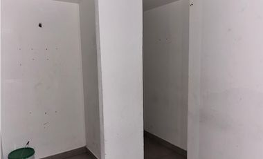 LOCAL COMERCIAL / LOS ANDES MALL  /  175M2 / PLANTA BAJA