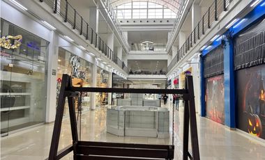 LOCAL COMERCIAL / LOS ANDES MALL  /  175M2 / PLANTA BAJA